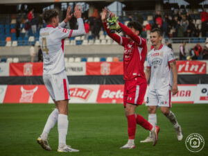 20251005 Resovia Rekord 8584 300x225 1 | AleMecz.pl