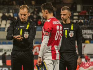 20251026 Resovia Unia Skierniewice 10534 300x225 1 | AleMecz.pl