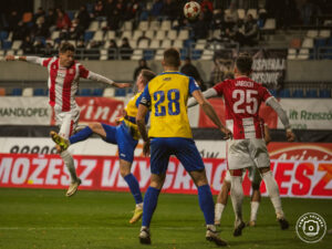 20251026 Resovia Unia Skierniewice 9665 300x225 1 | AleMecz.pl