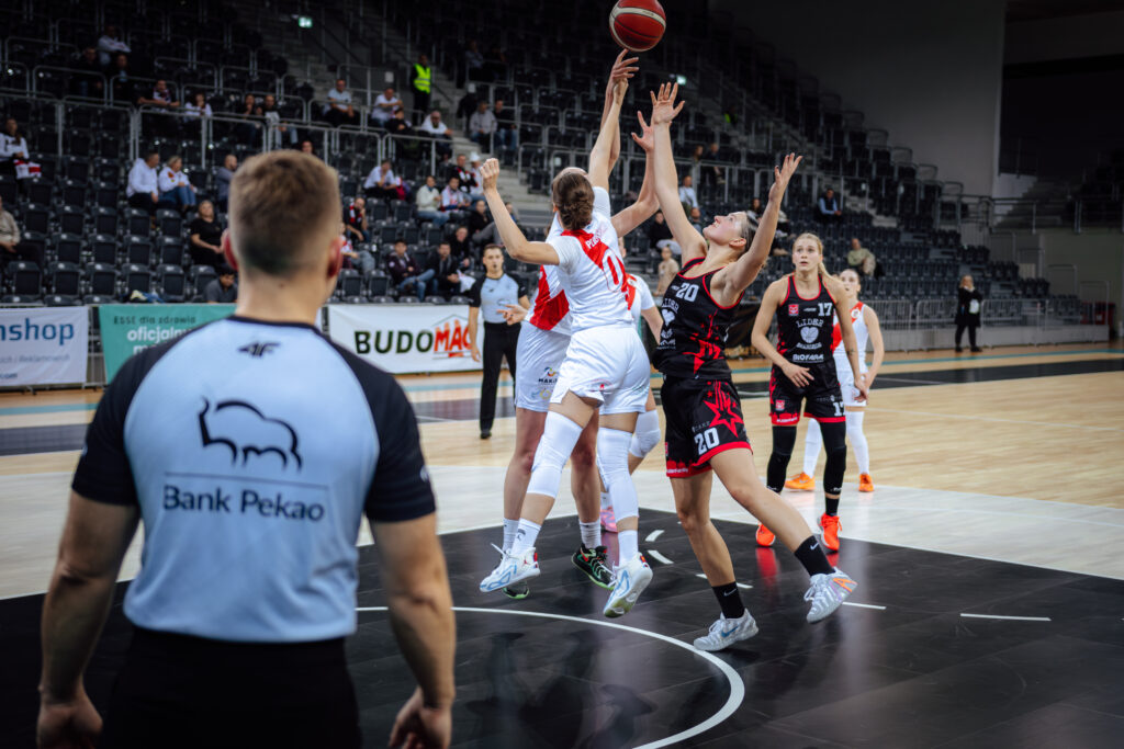 Gra Wielosekcyjny ŁKS | 31 X – 3 XI 9 LKS 6123 1024x683 1 | AleMecz.pl