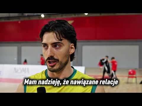 Read more about the article Miguel Tavares: To bardzo dziwne uczucie