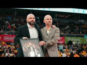 Read more about the article Wyśmienity mecz żółto-czarnych na rozpoczęcie sezonu | Energa Trefl Sopot