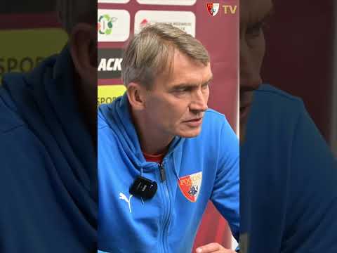 Read more about the article Trener Adam Nocoń o sytuacji Jarosława Niezgody