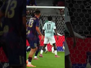 Read more about the article WOW! Interwencja sezonu?! 🤯 #ekstraklasa #piastgliwice #drapiski #plach #football #piłkanożna