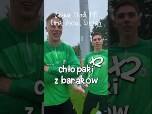 Read more about the article Zieloni wymyślają Młodzieżowe Słowo Roku 🖊😎 #wartapoznań #piłkanożna #football