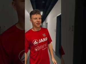 Read more about the article Którego przedmiotu w szkole bali się niebiesko-czerwoni?