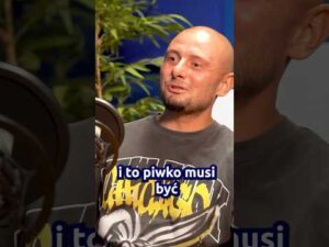 Read more about the article Jedno piwko piłkarzowi nie zaszkodzi 🍺😅 #lechpoznań #football #shorts