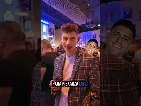 You are currently viewing Dlaczego warto przyjść na mecz Lecha? 👀 Kibice podpowiadają 🤝🏻 #football #shorts #fans