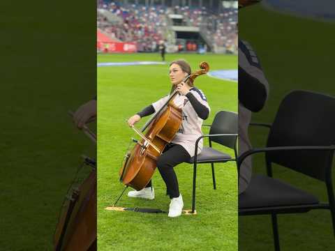 You are currently viewing Cudowne dźwięki 🎶🫶 #górnikzabrze #football #music