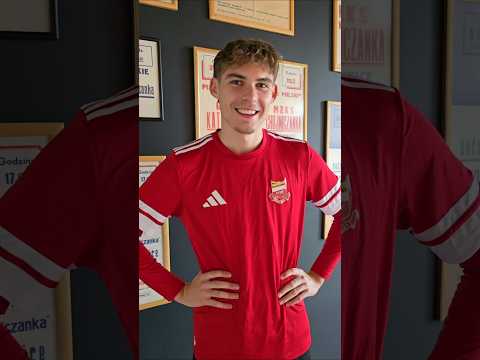 You are currently viewing Ankieta. Kogo z szatni widziałbyś w programie typu „Trudne Sprawy”, a kogo w „Hotelu Paradise”?