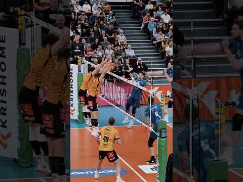 You are currently viewing Emocje prawie do północy! Kulisy zwycięskiego meczu z Cuprum Stilonem Gorzów 💥 | Energa Trefl Gdańsk