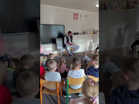 You are currently viewing C̷a̷ł̷a̷ ̷P̷o̷l̷s̷k̷a Jakub Mądrzyk czyta dzieciom! 📚