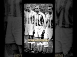 Read more about the article Poznajcie historię Bombardiera z Dębca 🧐 #lechpoznań #football #history #legend