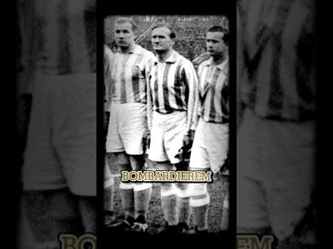 Read more about the article Poznajcie historię Bombardiera z Dębca 🧐 #lechpoznań #football #history #legend