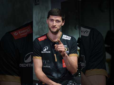 Read more about the article Q&A z #gdańskimilwami: Piotr Nowakowski 💬 | Energa Trefl Gdańsk #Shorts