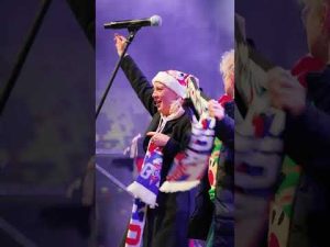 Read more about the article MAGIA NA KOLĘDOWANIU 🎶🎄 | Zobacz cały materiał | #górnikzabrze #carol #christmas #football