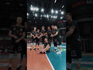 Read more about the article Rozruch zrobiony, czas na ostatni domowy mecz w tym roku! 🦁🏐 | Energa Trefl Gdańsk #Shorts