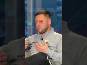 Read more about the article Innowacyjna taktyka! Bramkarz zdobywa bramkę po rzucie rożnym