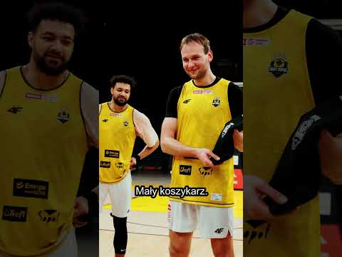 You are currently viewing Mały prezent dla naszego zawodnika  #koszykówka #basketball #plkpl