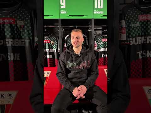 You are currently viewing Piłkarski idol, hobby i muzyka! Poznajcie Pawła Łysiaka