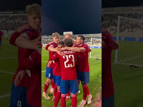 Read more about the article Ważna bramka i specjalna dedykacja! 👨‍👩‍👦