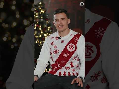 You are currently viewing PIŁKARZ CZY PIOSENKARZ? | KOLĘDOWANIE