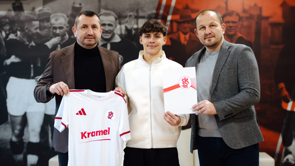 You are currently viewing Jan Kniat zagra w ŁKS II Łódź