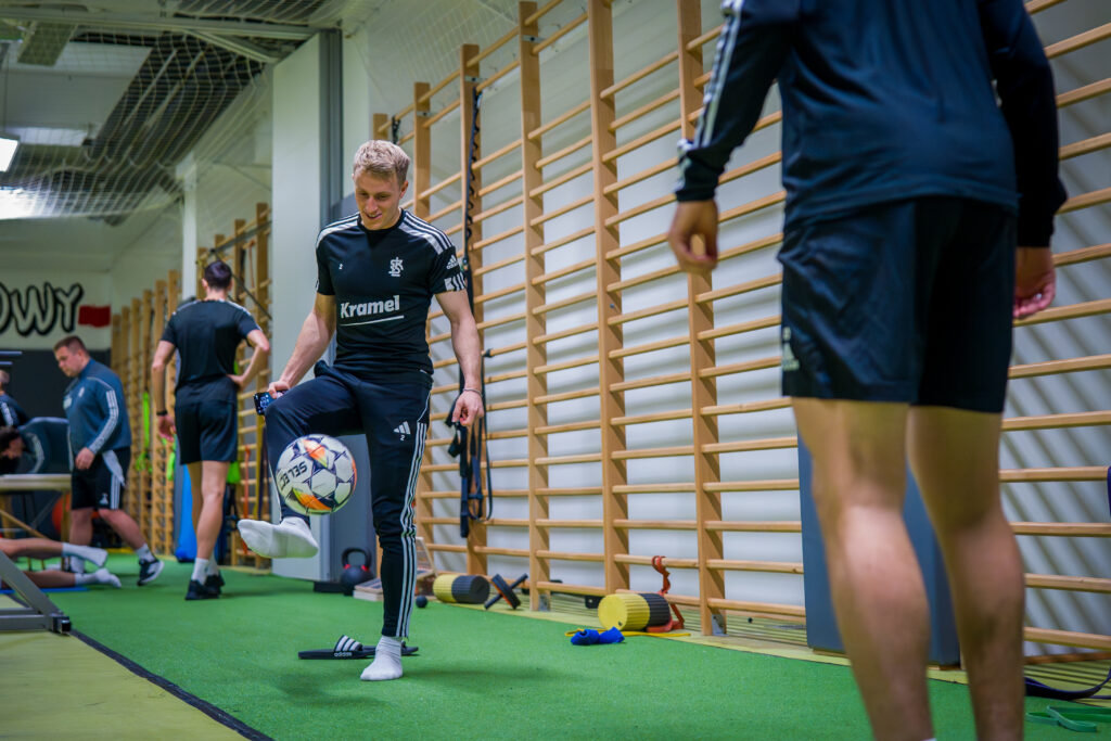 WZ 07624 1024x683 1 | AleMecz.pl