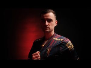 Read more about the article PATRYK DZICZEK | NOWY PORTOWIEC NA POKŁADZIE