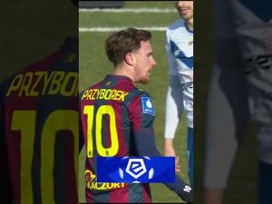 Read more about the article Podbijaj świat, Adi! 🌍✊ #football #pogonszczecin #footballshorts