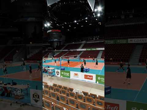 You are currently viewing #Gdańskielwy gotowe na starcie z Asseco Resovią Rzeszów 💥 | Energa Trefl Gdańsk #Shorts