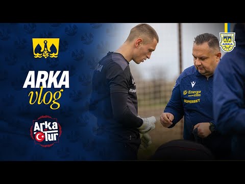 Read more about the article ARKA VLOG. DZIEŃ Z KIERO I ZAKAZANA COLA #ARKAONTUR