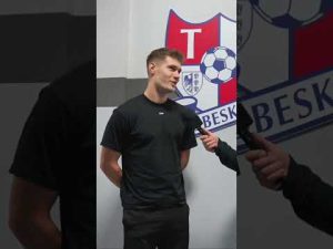 Read more about the article Radosław Kanach ZAWODNIKIEM PODBESKIDZIA🔴⚪🔵 #bielskobiała #podbeskidzie #transfery #piłkanożna #tsp