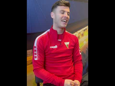 You are currently viewing Real czy Barcelona? Szybkie strzały z Danielem Sandovalem