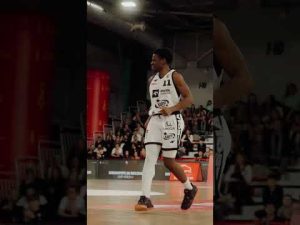 Read more about the article SYNUUUU 👨‍👦 #legia #basketball #plkpl #nba #koszykowka #sports