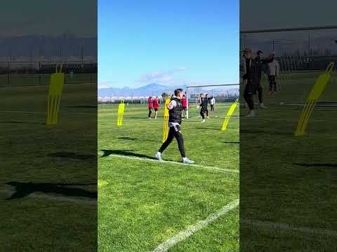 You are currently viewing Duża intensywność! Treningi pod okiem Łukasza Piszczka w Turcji