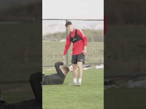 You are currently viewing Łukasz Piszczek komentuje grę w dziadka