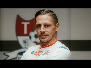 Read more about the article „Uważam, że klub ma potencjał, by iść w górę.” – MARCIN BIERNAT PRZEDŁUŻYŁ KONTRAKT Z PODBESKIDZIEM!