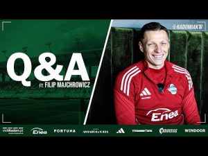 Read more about the article Filip Majchrowicz napastnikiem? Q&A z bramkarzem Radomiaka 💬🧤