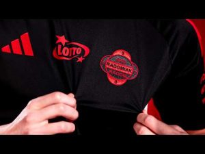 Read more about the article PAMIĘĆ, HISTORIA, TOŻSAMOŚĆ – OKOLICZNOŚCIOWE KOSZULKI NA 50. ROCZNICĘ RADOMSKIEGO CZERWCA ’76