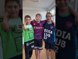 Read more about the article 🎬 Światła, kamera, AKCJA! 📲 | Warsztaty medialne na feriach z Rakowem!