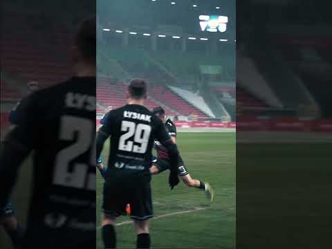 You are currently viewing Śnieżna inauguracja na E7