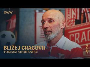 Read more about the article W CRACOVII ZAKOCHANI | Tomasz Siemieniec | #BliżejCracovii | odc. 26