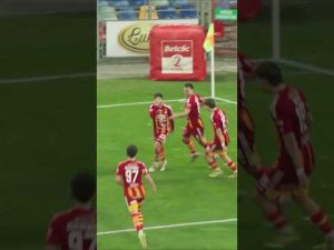 Read more about the article João Guilherme trafia bezpośrednio z rzutu rożnego!