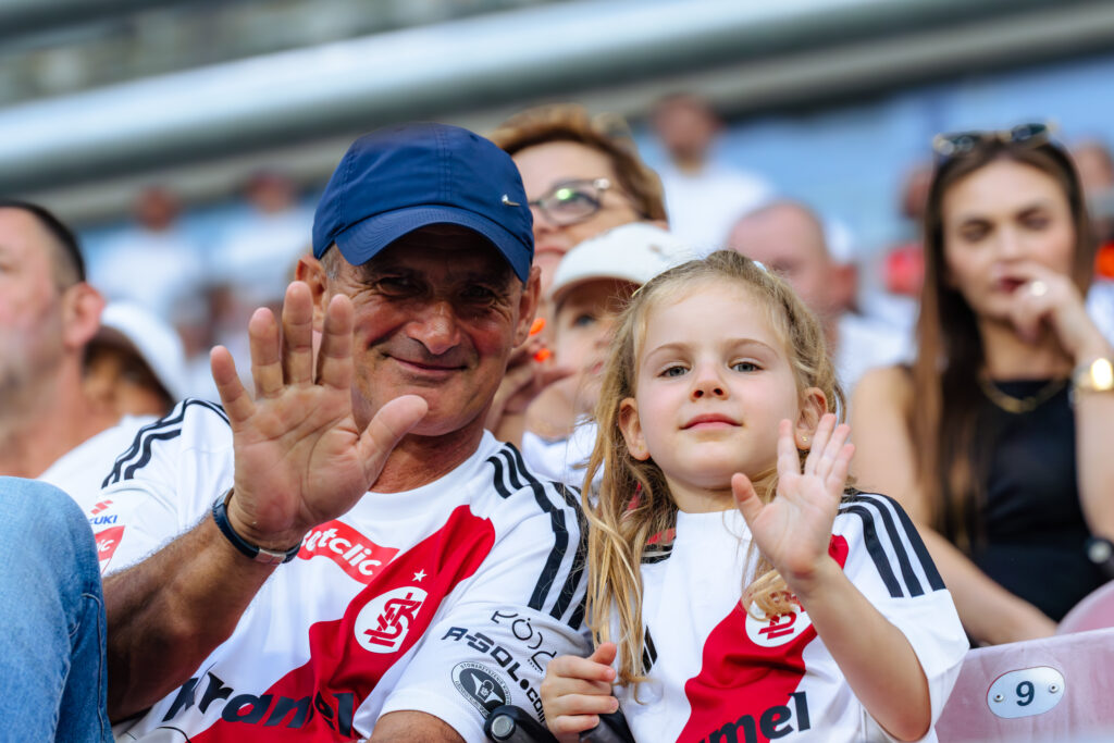 LKS 6270 1024x683 1 | AleMecz.pl