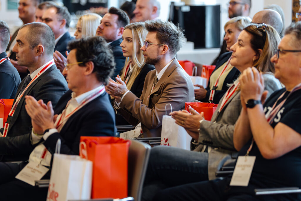 Biznes, relacje i wspólne wartości. Czwarte spotkanie Klubu Biznesu ŁKS 9 LKS 9047 1024x683 1 | AleMecz.pl