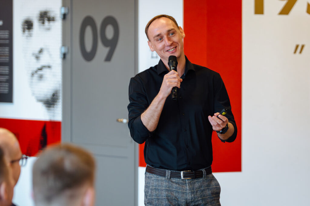 Biznes, relacje i wspólne wartości. Czwarte spotkanie Klubu Biznesu ŁKS 12 LKS 9286 1024x683 1 | AleMecz.pl