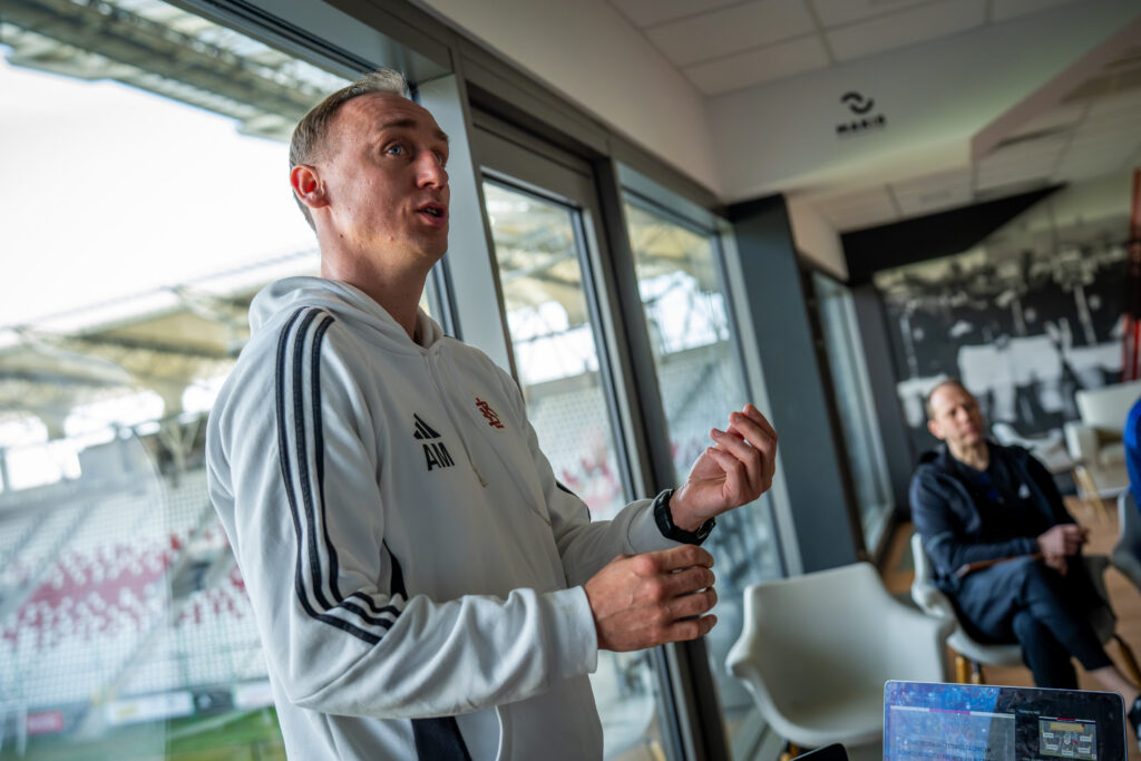 WZ 07596 1024x683 1 | AleMecz.pl