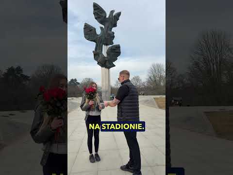 Rozdaliśmy na Dzień Kobiet parę niespodzianek 💐 #pogonszczecin #football #footballshorts