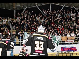 Read more about the article ” Kochamy play-off właśnie za takie emocje ” – Kulisy wyjazdowych spotkań z JKH GKS Jastrzębie